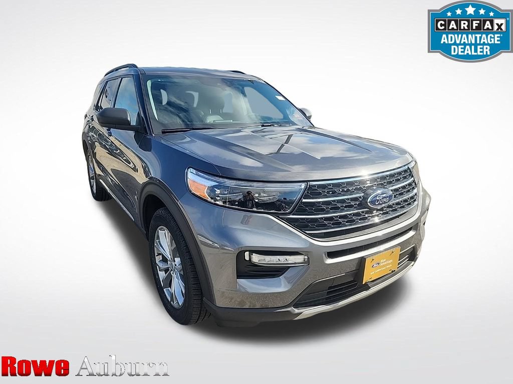 Certified 2023 Ford Explorer XLT w/ Equipment Group 202A AWD/4WD image 1