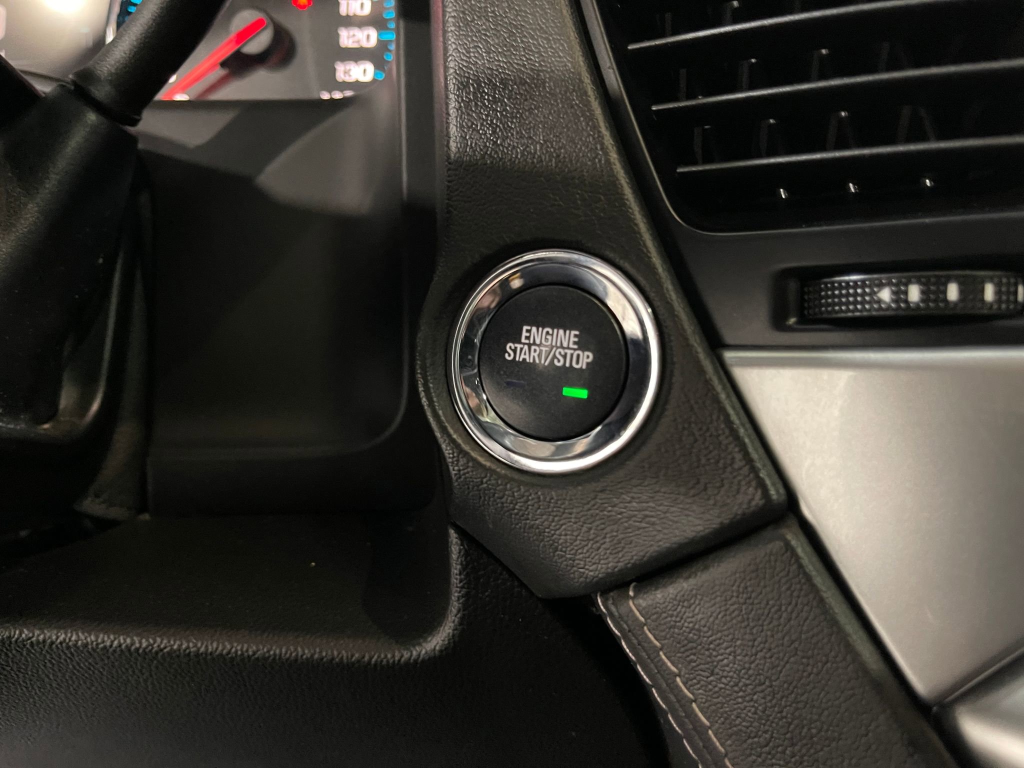 Used 2019 Chevrolet Tahoe Premier AWD/4WD image 21