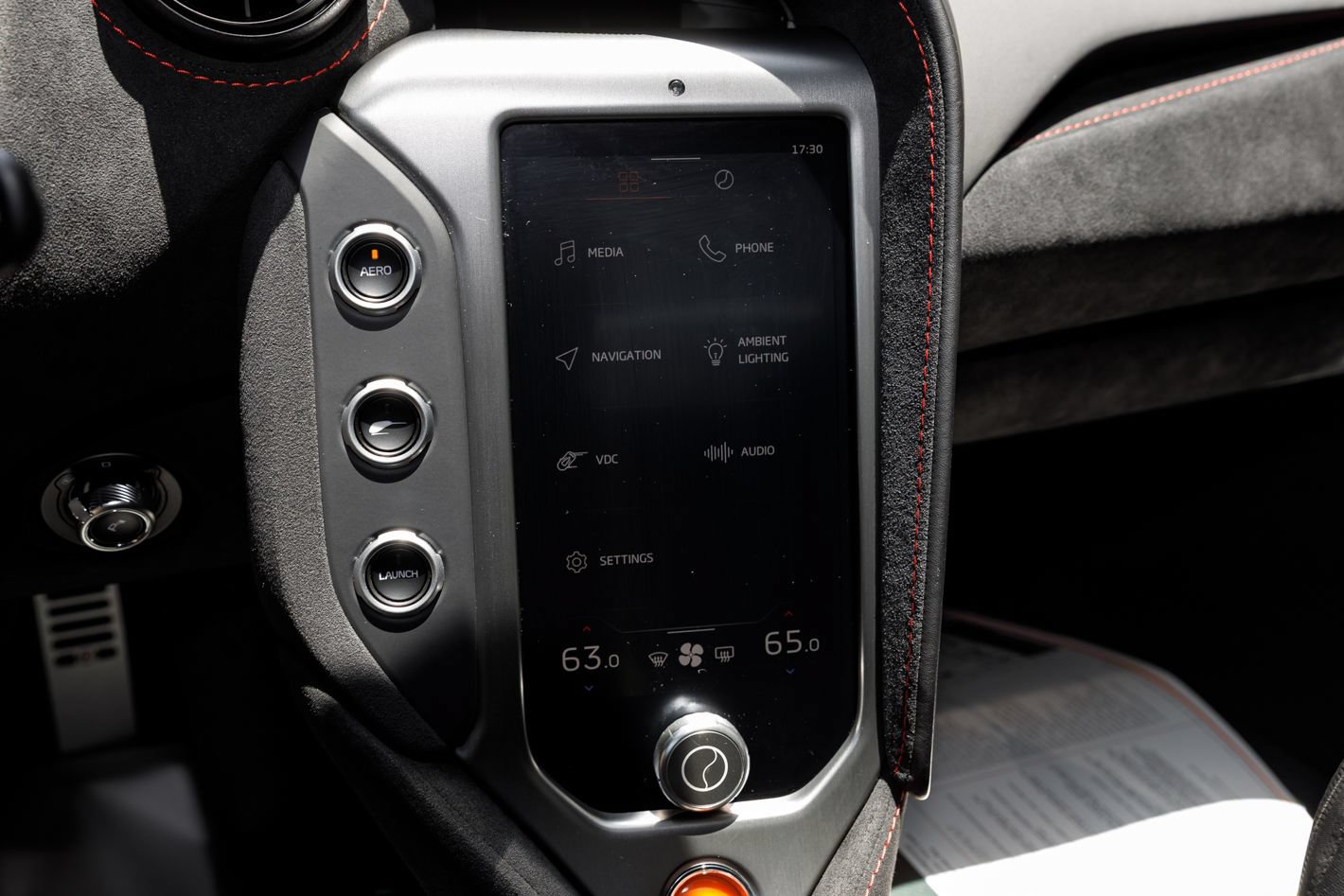 Used 2025 McLaren 750S RWD image 43