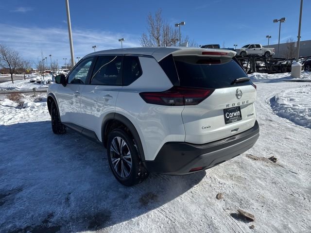 Used 2023 Nissan Rogue SV image 5