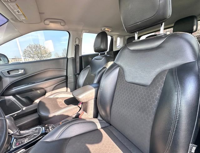 Used 2020 Jeep Compass Latitude image 14