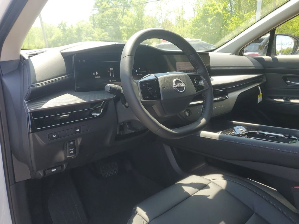 New 2025 Nissan Murano SV image 14