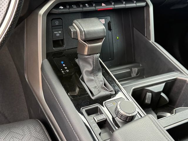 Used 2023 Toyota Tundra Limited AWD/4WD image 20