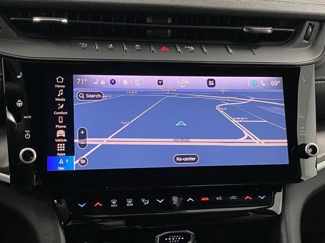 New 2026 Jeep Grand Cherokee Altitude image 10