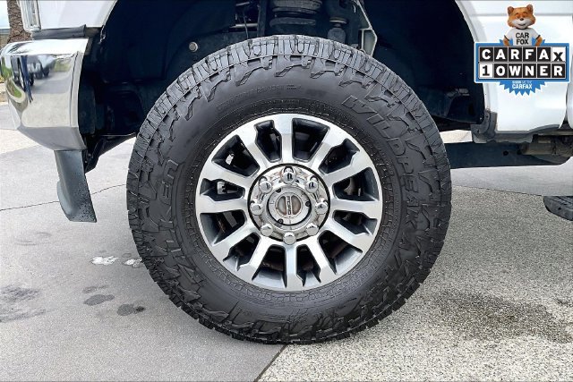 Used 2021 Ford F350 Lariat w/ Lariat Ultimate Package AWD/4WD image 9