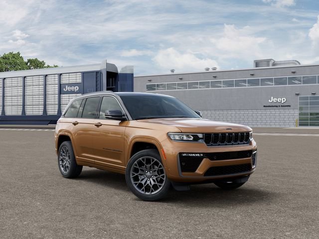 New 2026 Jeep Grand Cherokee Summit AWD/4WD image 5