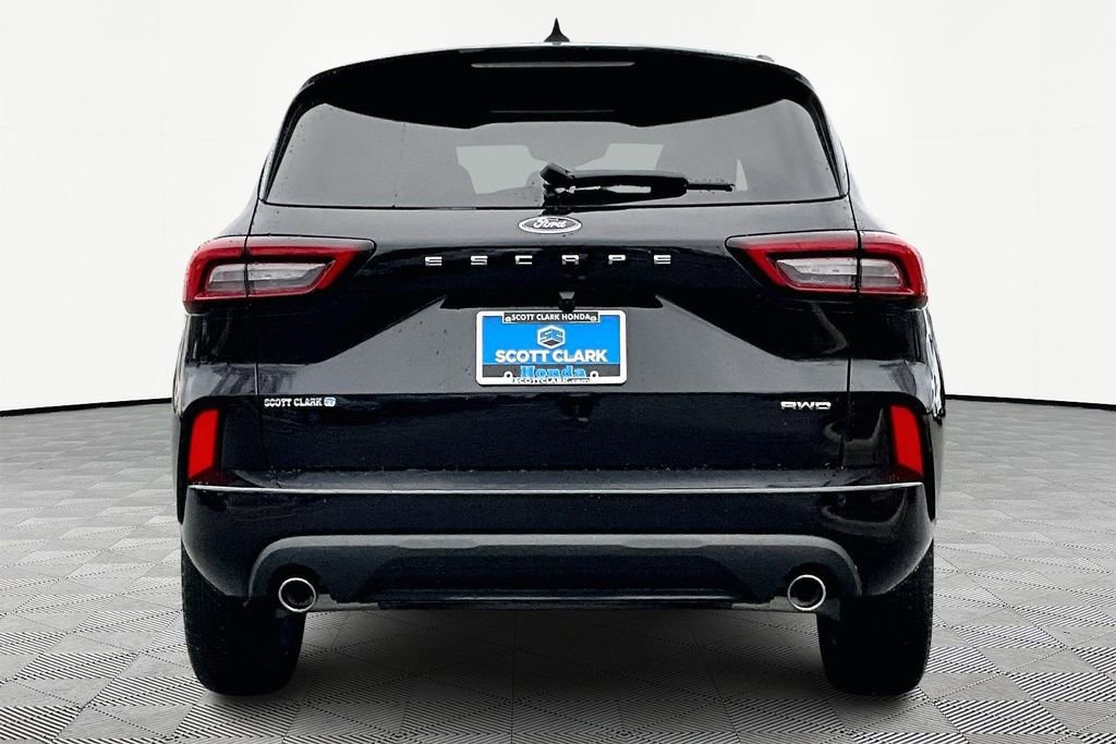 Used 2024 Ford Escape ST-Line image 6