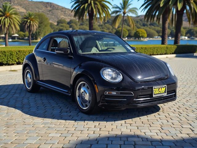 Used 2019 Volkswagen Beetle 2.0T SE image 4
