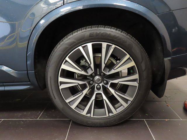 Used 2020 Volvo XC90 T5 Momentum FWD image 41