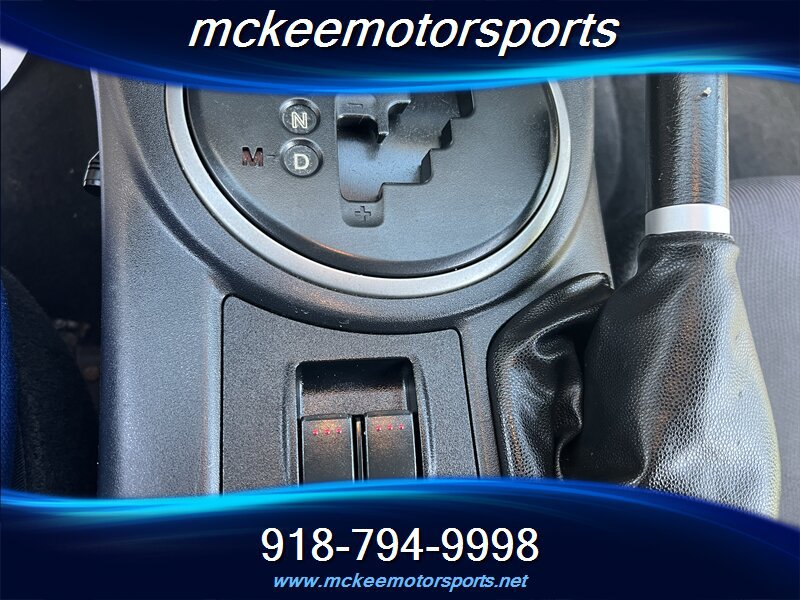 Used 2012 MAZDA MX-5 Miata Sport RWD image 10