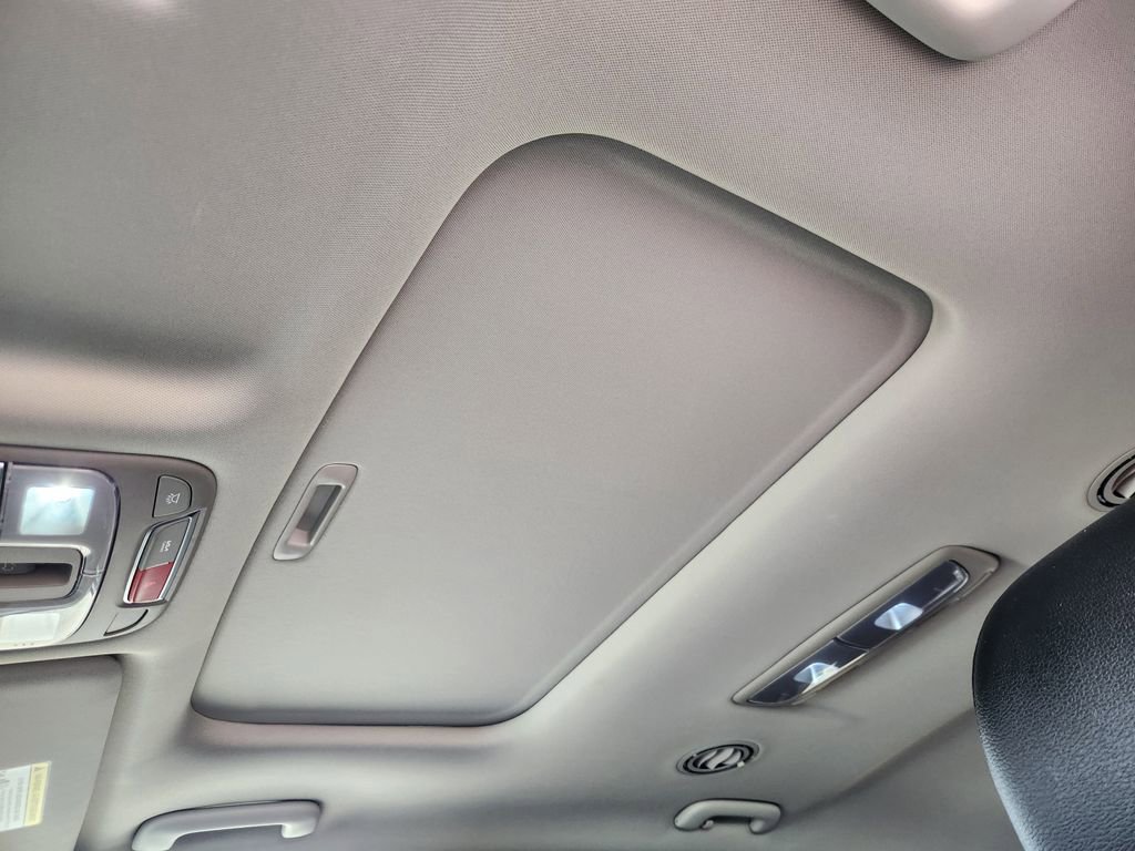 Certified 2025 Kia Telluride EX w/ EX Captain's Chair Package image 16