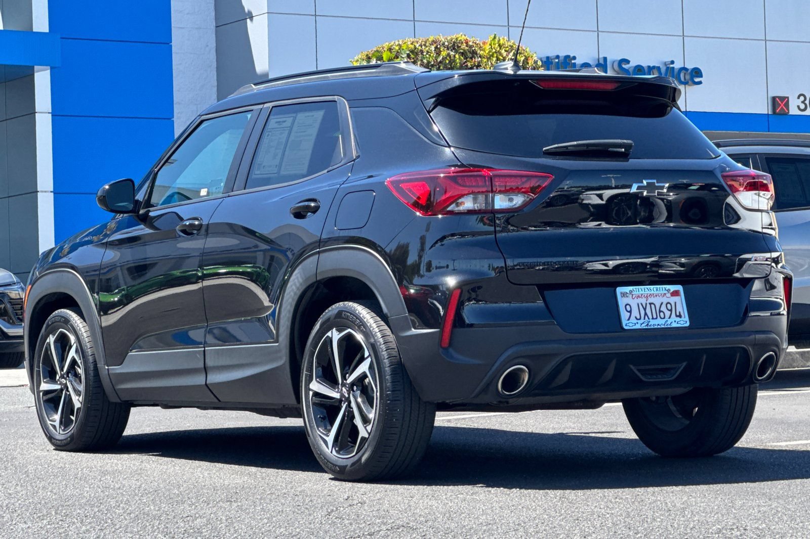 Used 2023 Chevrolet TrailBlazer RS w/ Convenience Package FWD image 7