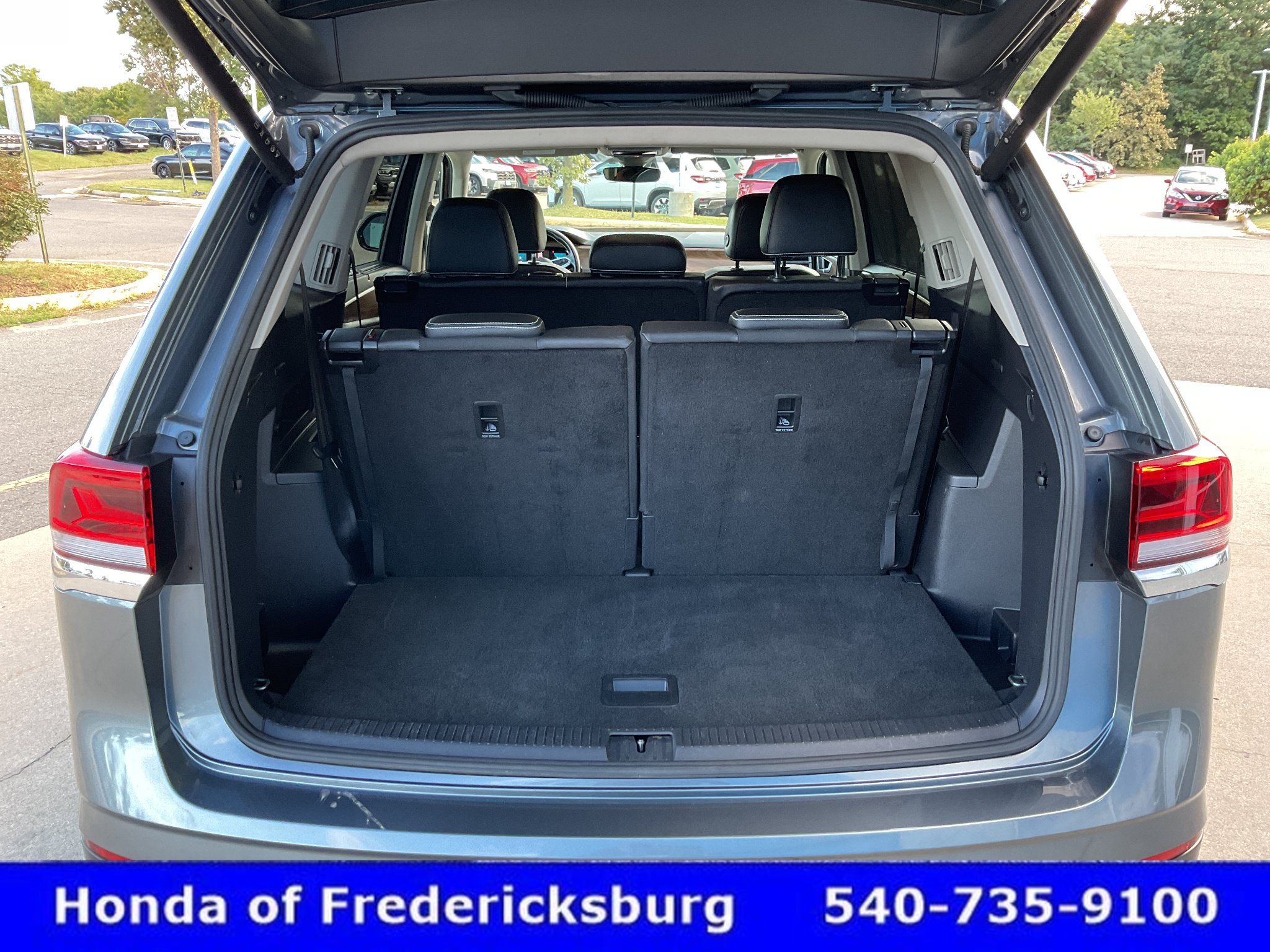 Used 2025 Volkswagen Atlas SE AWD/4WD image 20