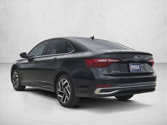 Used 2022 Volkswagen Jetta SEL image 8