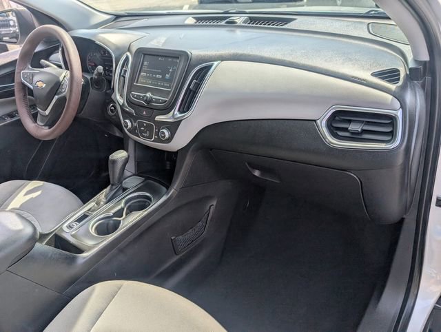 Used 2018 Chevrolet Equinox LS FWD image 16