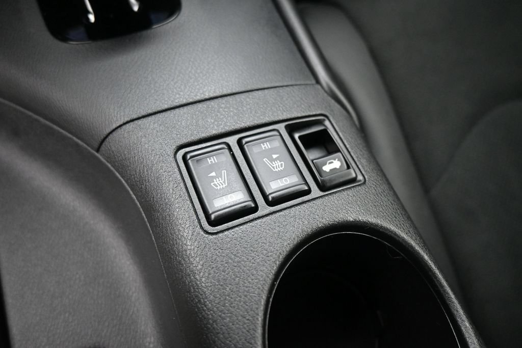 Used 2025 Nissan Z Performance w/ Floor Mat Package RWD image 14