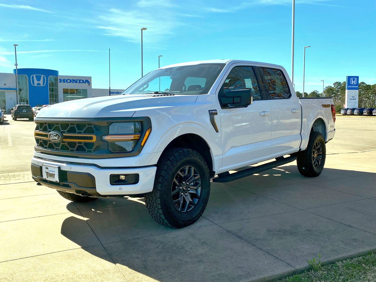 Used 2025 Ford F150 Tremor w/ Tow/Haul Package image 3