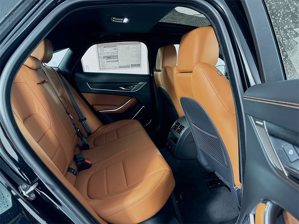 New 2024 Jaguar XF R-Dynamic SE image 30