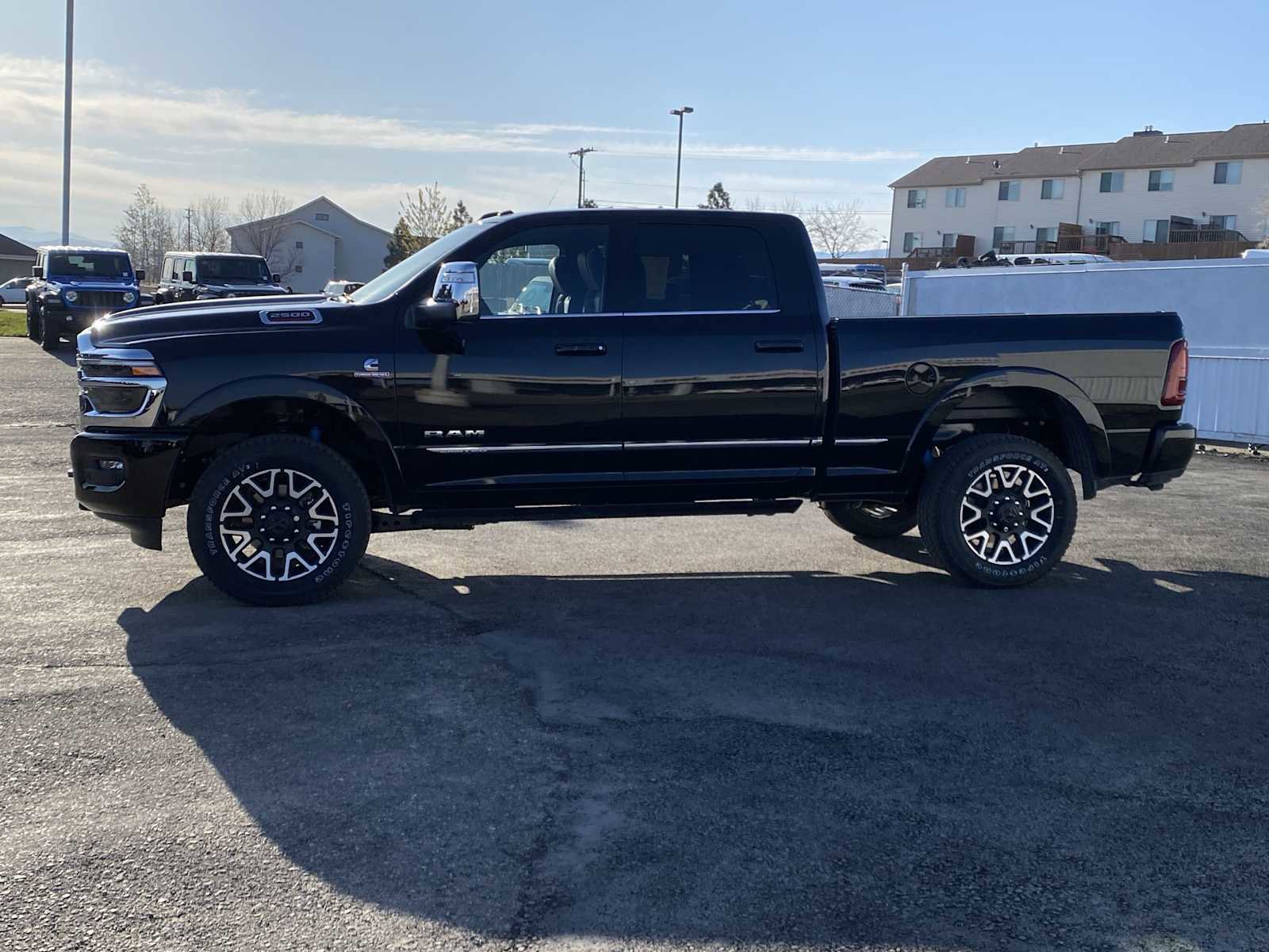 New 2025 RAM 2500 Limited image 10