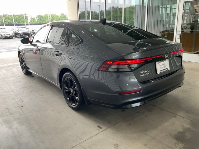 Used 2025 Honda Accord SE image 16