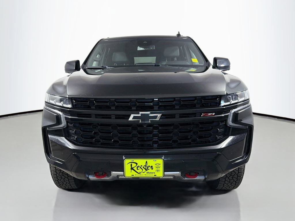 Used 2023 Chevrolet Suburban Z71 w/ Luxury Package AWD/4WD image 2