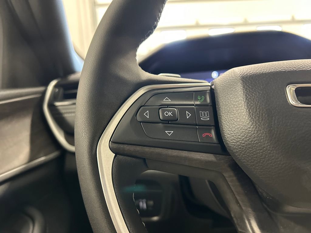 New 2026 Jeep Grand Cherokee Altitude image 19