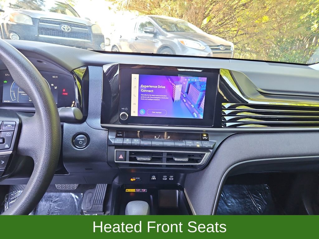 Used 2025 Toyota Camry LE FWD image 16