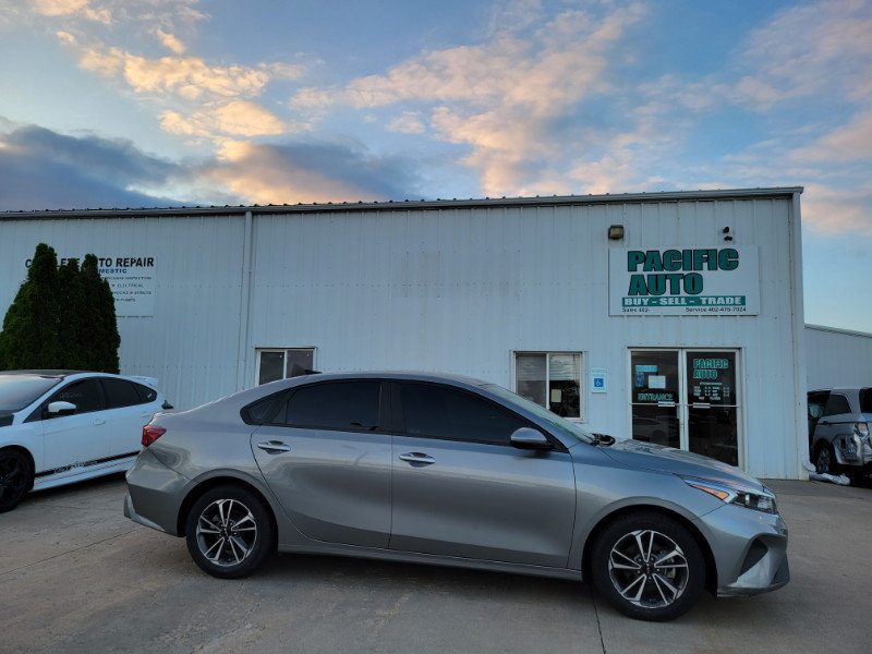 Used 2023 Kia Forte LXS FWD image 9