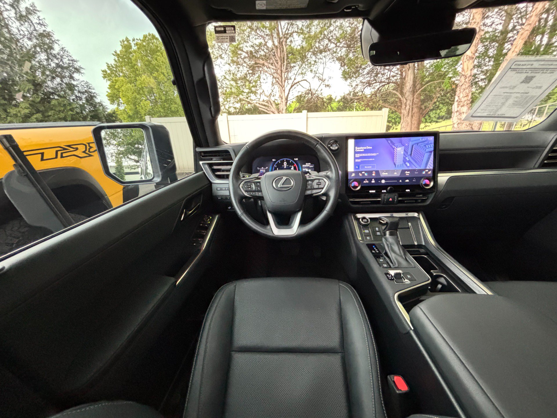 Used 2024 Lexus GX 550 w/ Accessory Package (Z1) AWD/4WD image 49