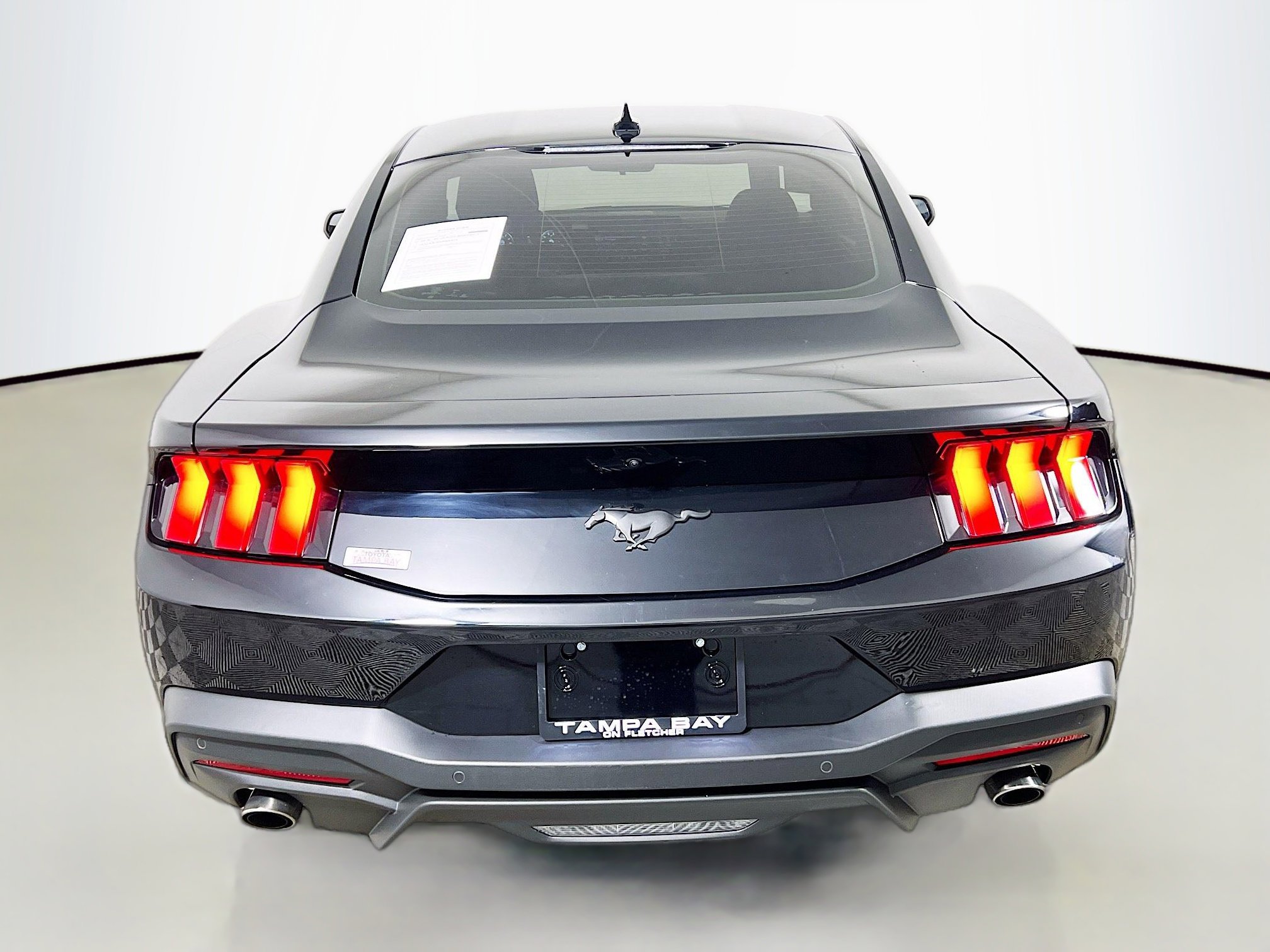 Used 2024 Ford Mustang EcoBoost image 6