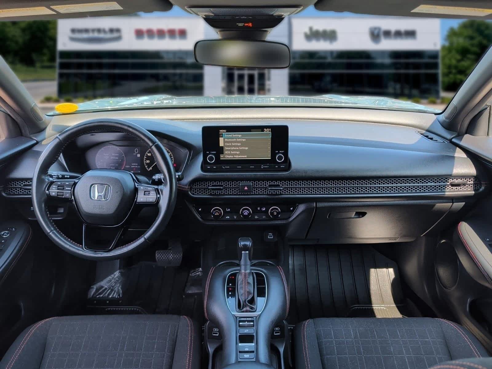 Used 2023 Honda HR-V Sport image 33