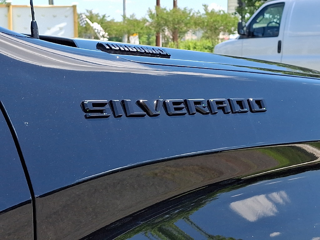 New 2026 Chevrolet Silverado 1500 Custom w/ Turbomax Blackout Package AWD/4WD image 20