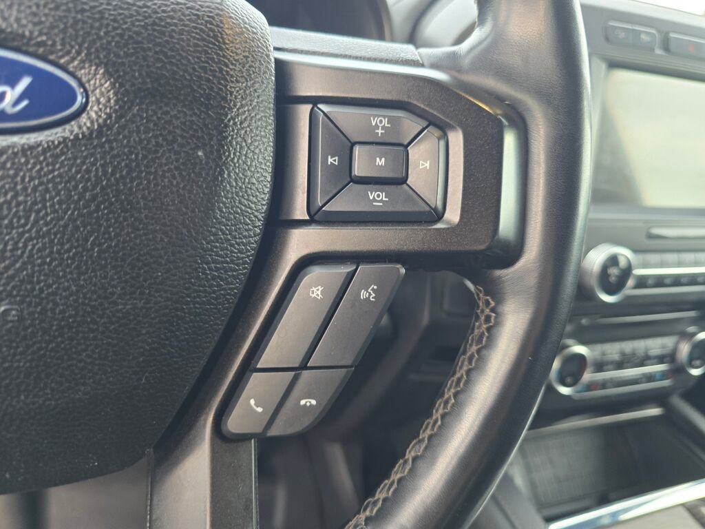 Used 2018 Ford Expedition Limited image 25