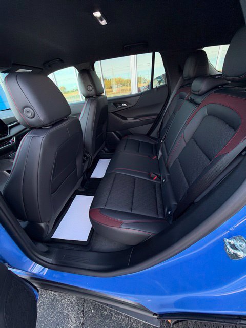 New 2027 Chevrolet Equinox RS w/ Safety and Technology Package AWD/4WD image 25
