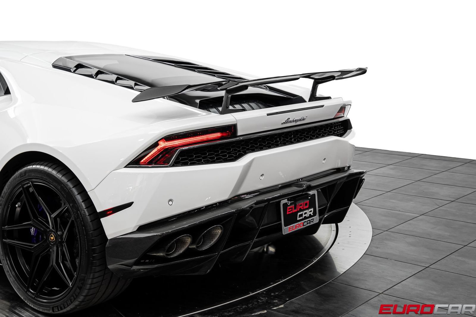 Used 2015 Lamborghini Huracan LP 610-4 AWD/4WD image 18