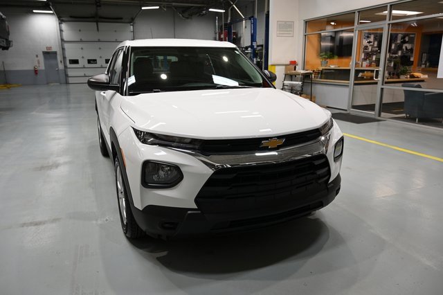 Used 2023 Chevrolet TrailBlazer LS image 3