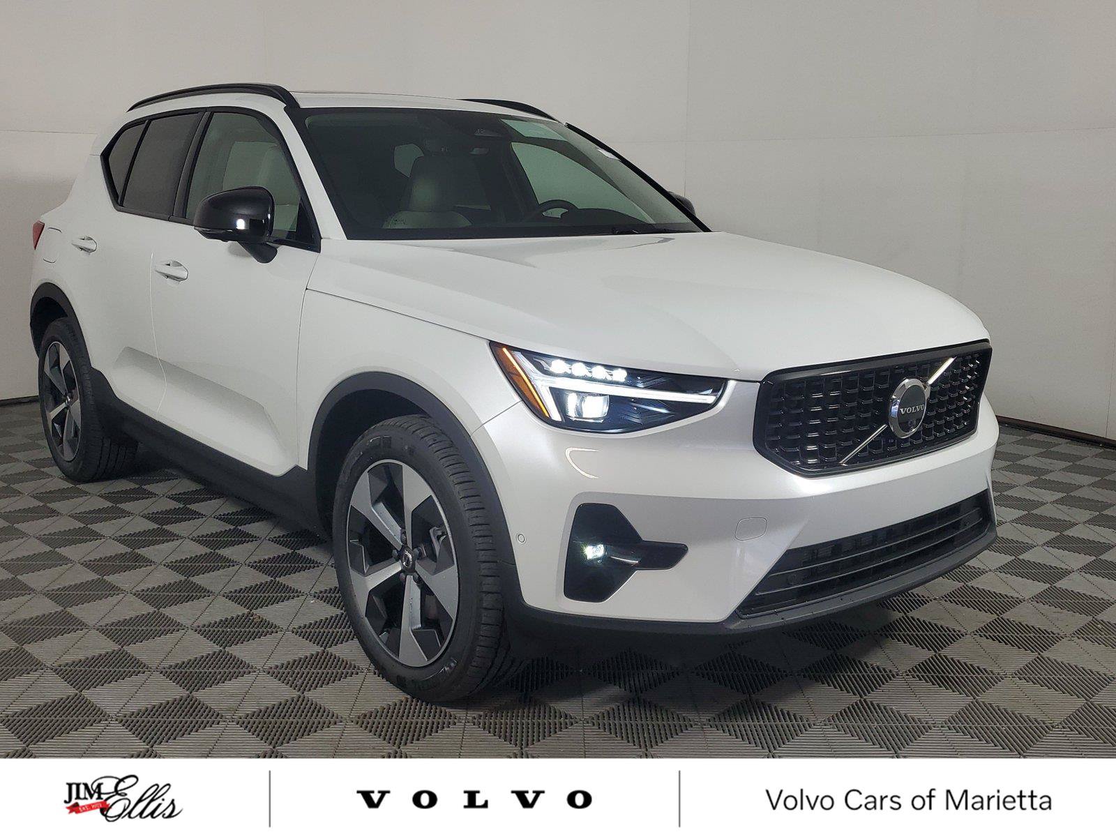 New 2026 Volvo XC40 B5 Plus w/ Protection Package Premier AWD/4WD image 1