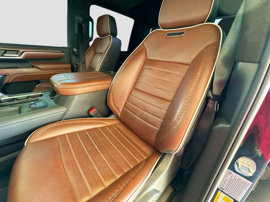 Used 2024 GMC Sierra 2500 Denali Ultimate image 18