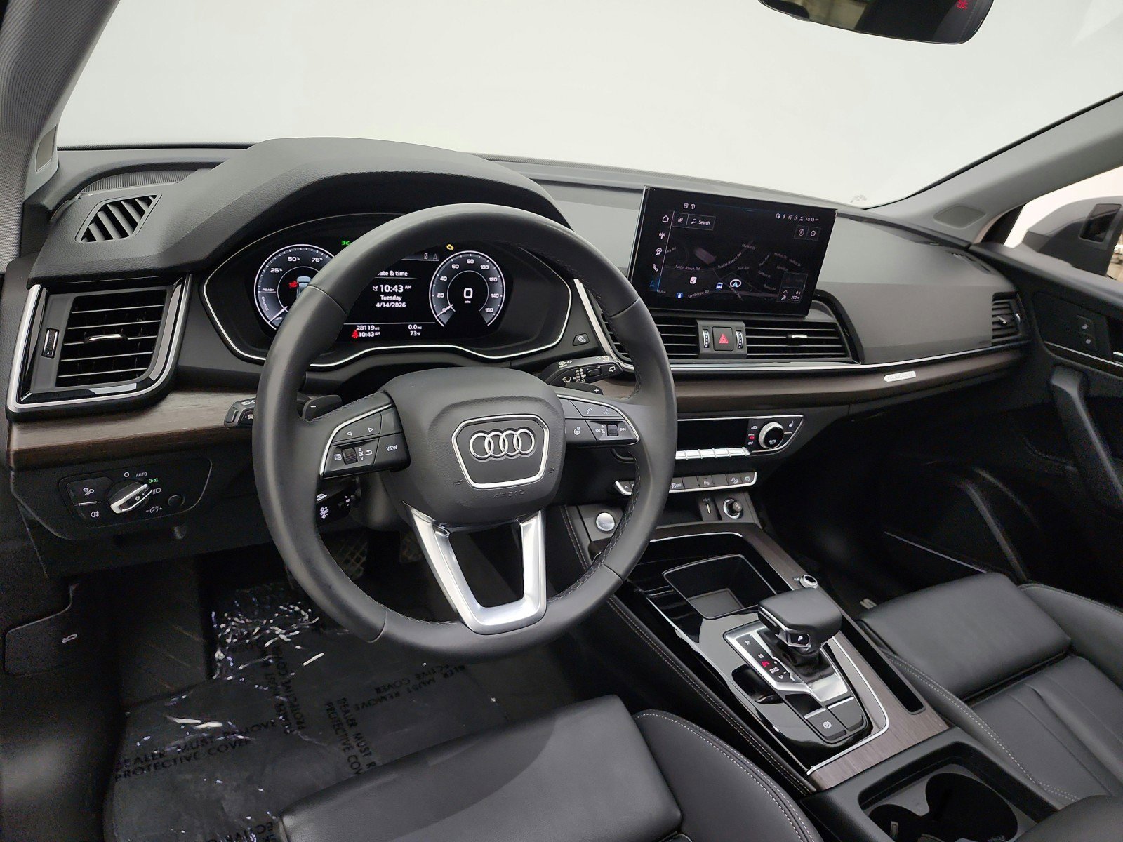 Used 2024 Audi Q5 e Premium Plus w/ Premium Plus Package AWD/4WD image 9