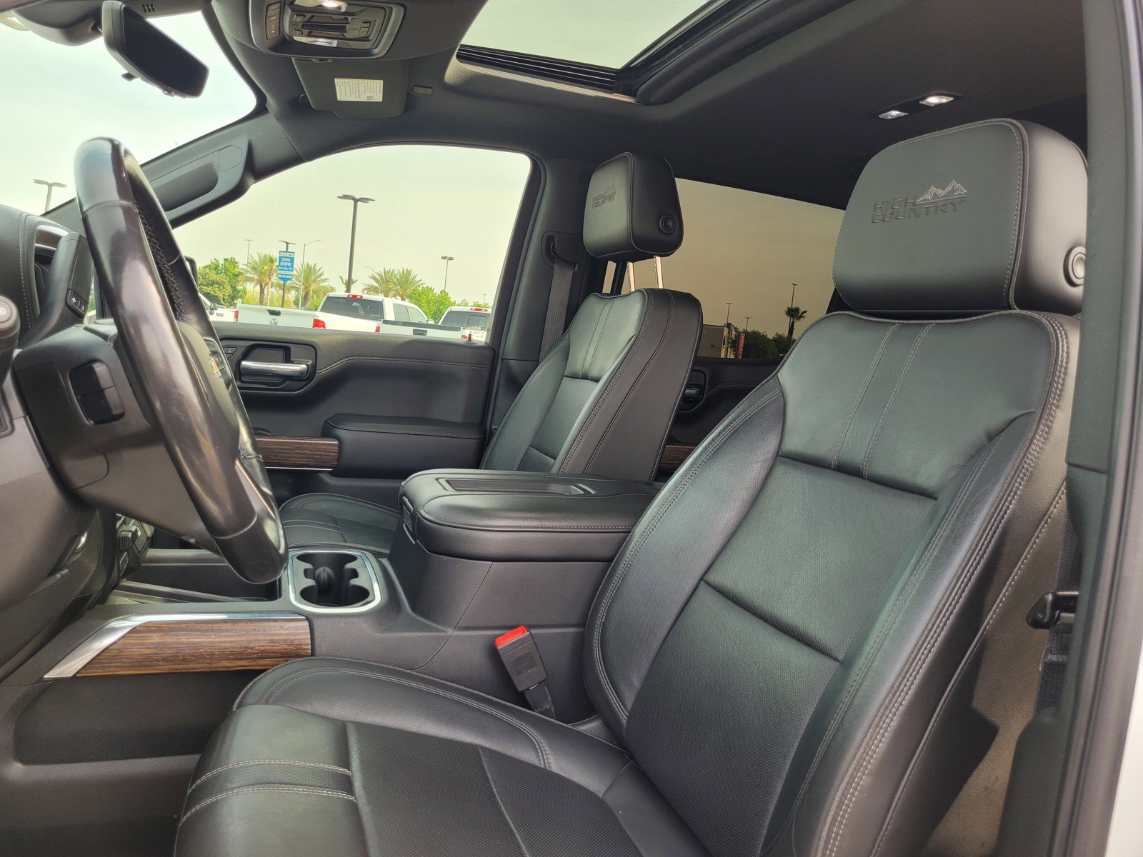 Used 2019 Chevrolet Silverado 1500 High Country w/ Technology Package image 10