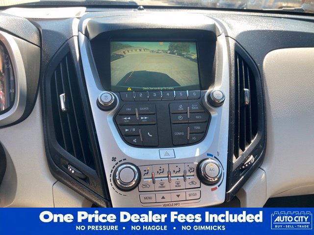 Used 2017 Chevrolet Equinox LS FWD image 23