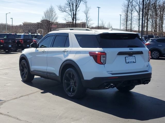 Certified 2023 Ford Explorer ST w/ Equipment Group 401A image 4