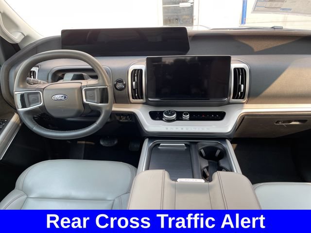 Used 2025 Ford Expedition Max Active AWD/4WD image 12