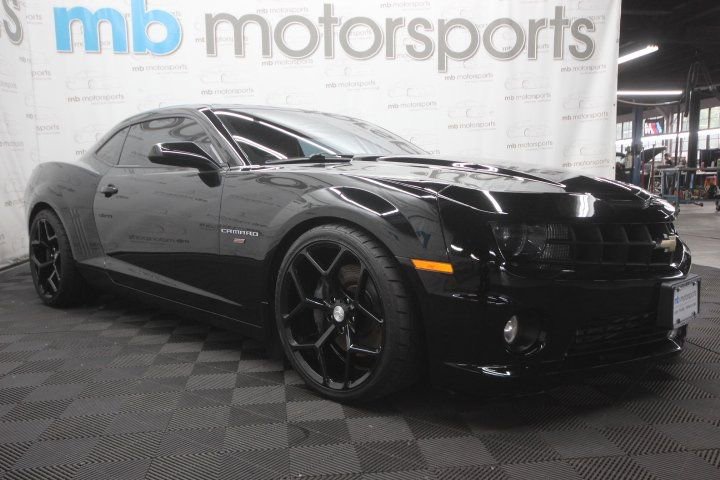 Used 2011 Chevrolet Camaro SS w/ RS Package RWD image 10