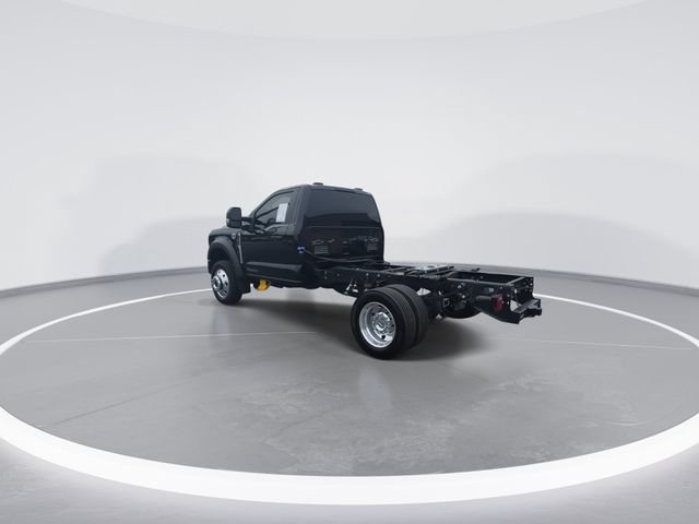 Used 2025 Ford F550 4x4 Regular Cab Super Duty w/ XLT Value Package image 2