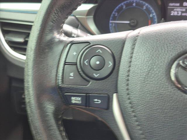 Used 2015 Toyota Corolla S FWD image 11
