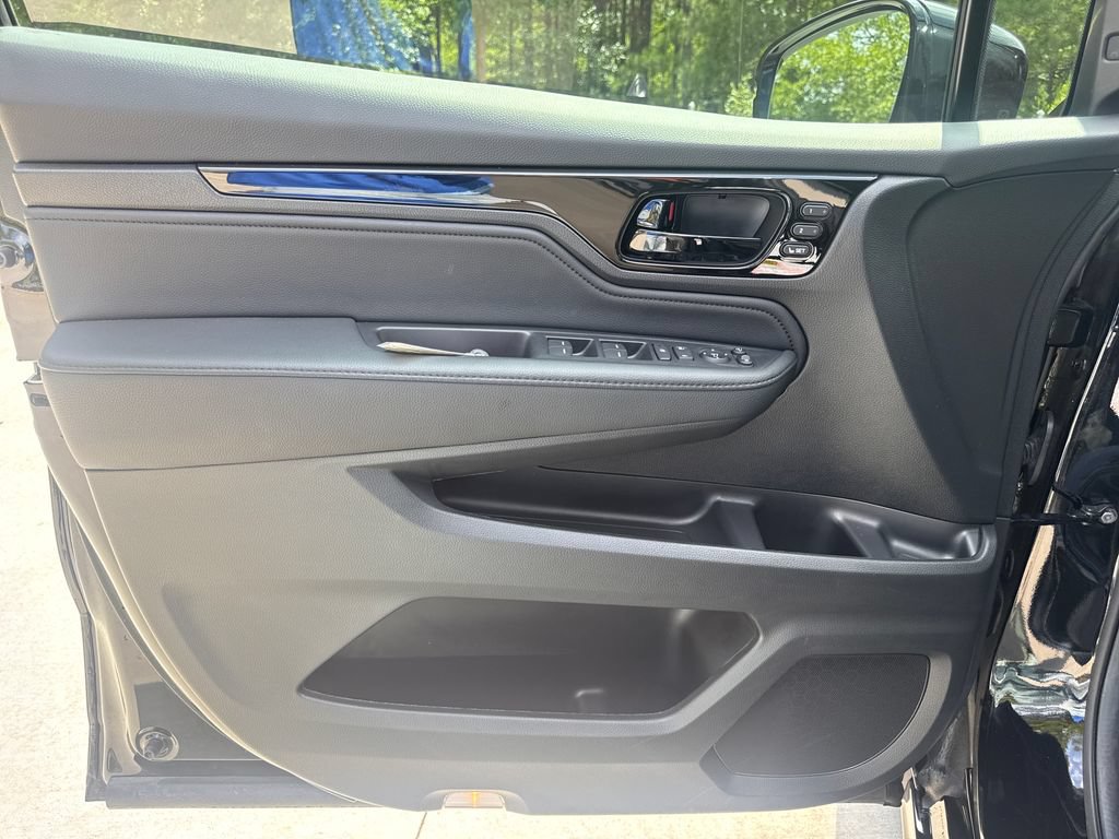 Used 2025 Honda Odyssey Elite image 13