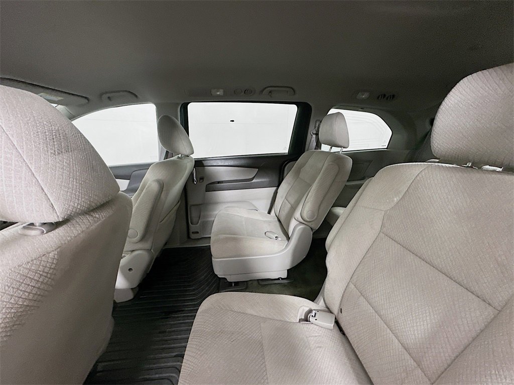 Used 2016 Honda Odyssey LX image 23