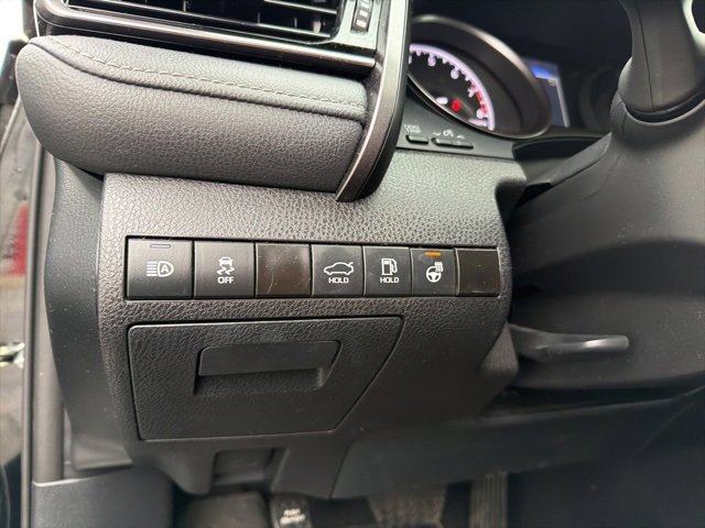 Used 2024 Toyota Camry SE image 18