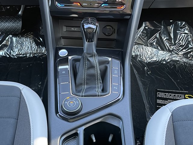 New 2026 Volkswagen Taos SE AWD/4WD image 22
